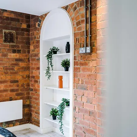 Appartement 2 King Size Beds In Manhattan Styled Oversize Leeds (West Yorkshire)