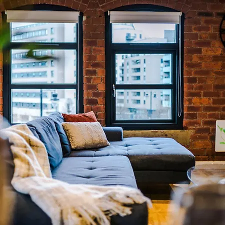 2 King Size Beds In Manhattan Styled Oversize Apartamento Leeds (West Yorkshire)